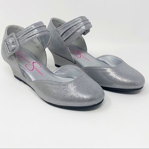 Jessica Simpson Bog Girls Silver Wedges